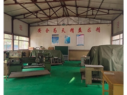 和靈石縣第一職業(yè)高中校領(lǐng)導(dǎo)在?？疾?/>
                    </a>
                    </div>
                  </div>
                  <div   id=